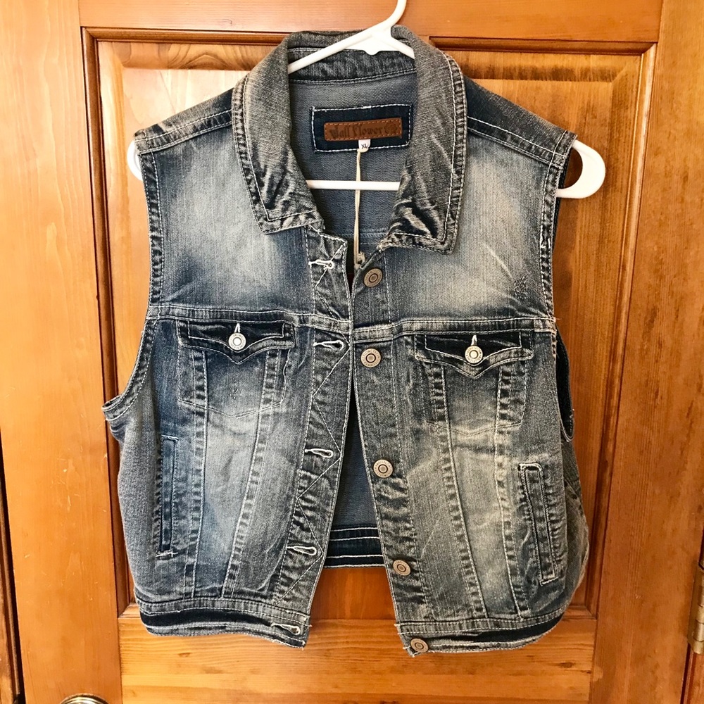 Denim vest size XL (juniors)